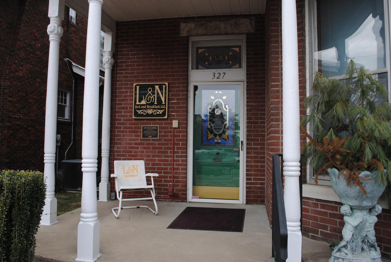 L&N Bed&Breakfast Ltd Henderson Exterior foto